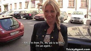 Tricky Agent - Modest blondy Lindsey Olsen turns to really sex teen porn porn video